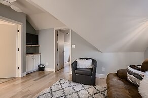 Abbett Placer Historic 7 Bedroom Home by RedAwning