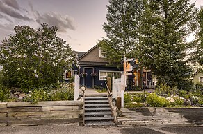 Abbett Placer Historic 7 Bedroom Home by RedAwning