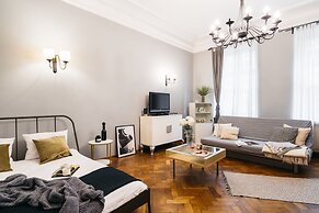 Skłodowskiej Apartment - LoftAffair