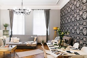 Skłodowskiej Apartment - LoftAffair