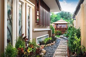 Anyaburi Private Pool Villa