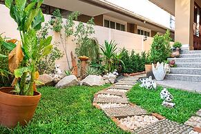 Anyaburi Private Pool Villa