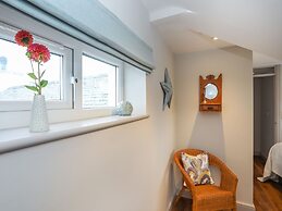 Burton Apartment