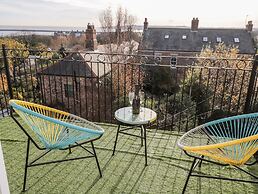 Tynemouth Village Penthouse
