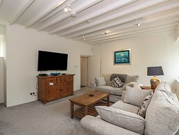 Low Melbecks House