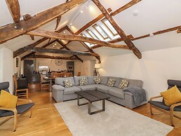 Low Melbecks House