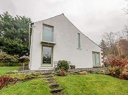 Low Melbecks House