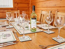 Watersview Lodge
