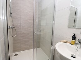 The Office Gardens, Apartment 1