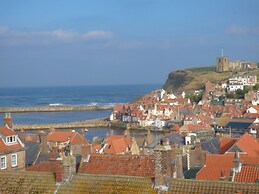 The Office Gardens, Apartment 1