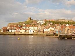 The Office Gardens, Apartment 3