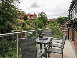 The Office Gardens, Apartment 3