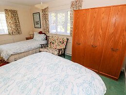 Otter Cottage