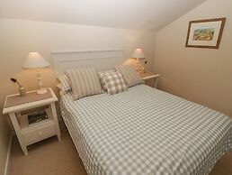 1 Cheriton Row