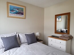 34 Freshwater Bay