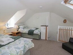 End Cottage