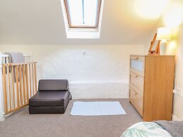End Cottage