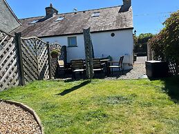 End Cottage