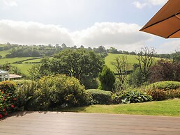 Dan Castell Cottage