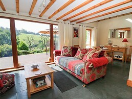 Dan Castell Cottage