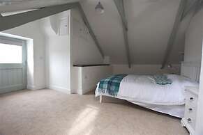 The Old Farmhouse Kitchen