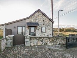 Ysgubor Ddegwm Bach