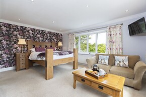 The Lodge
