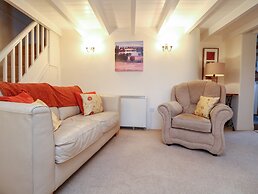 1 Rose Cottages