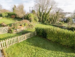 1 Rose Cottages
