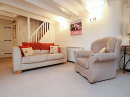 1 Rose Cottages