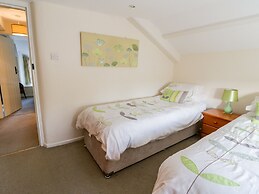 3 Rose Cottages