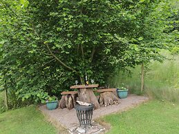 Woods Edge