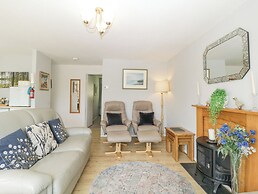 9 Manorcombe Bungalows