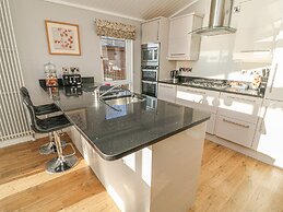 Shore Beats Work - Capenwray 10