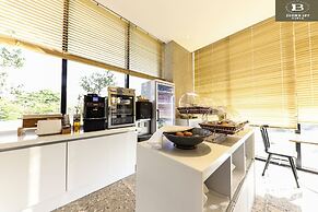 Brown Dot Hotel Jungja Beach