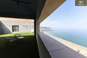 Brown Dot Hotel Jungja Beach