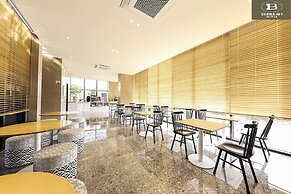 Brown Dot Hotel Jungja Beach