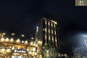 Brown Dot Hotel Jungja Beach
