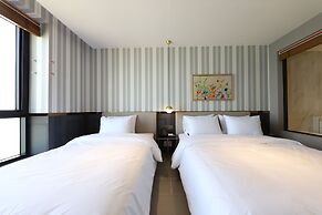 Brown Dot Hotel Jungja Beach