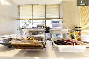 Brown Dot Hotel Jungja Beach