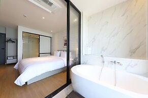 Brown Dot Hotel Jungja Beach