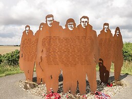 Robin's Nest Cottage