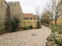 Robin's Nest Cottage