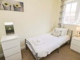 Blue Skye, 17 Talisker Walk