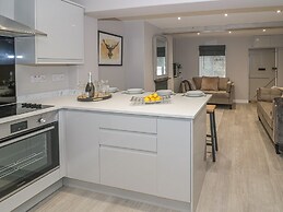 5 Coley Lane