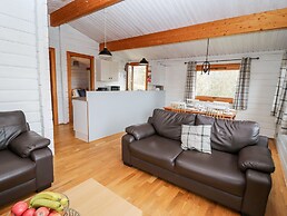 Snowy Owl Lodge