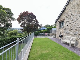 Ysgubor Tyddyn Isaf
