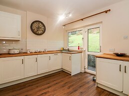 Glenfinglas Dam Cottage