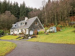 Glenfinglas Dam Cottage