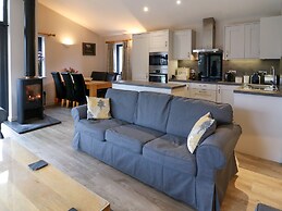 Tarn Lodge